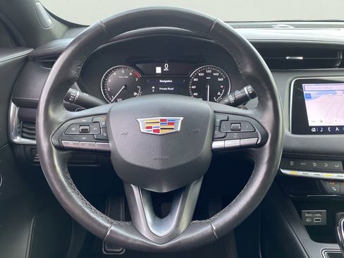 Certified 2023 Cadillac XT4 Luxury w/ Cold Weather Package image 20