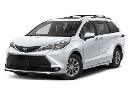 Certified 2026 Toyota Sienna XLE