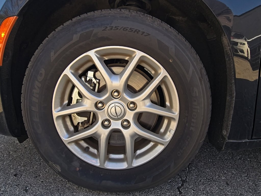Used 2025 Chrysler Pacifica Select FWD image 15