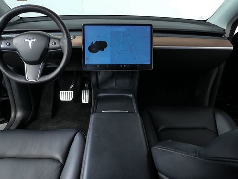 Used 2021 Tesla Model Y Performance image 21