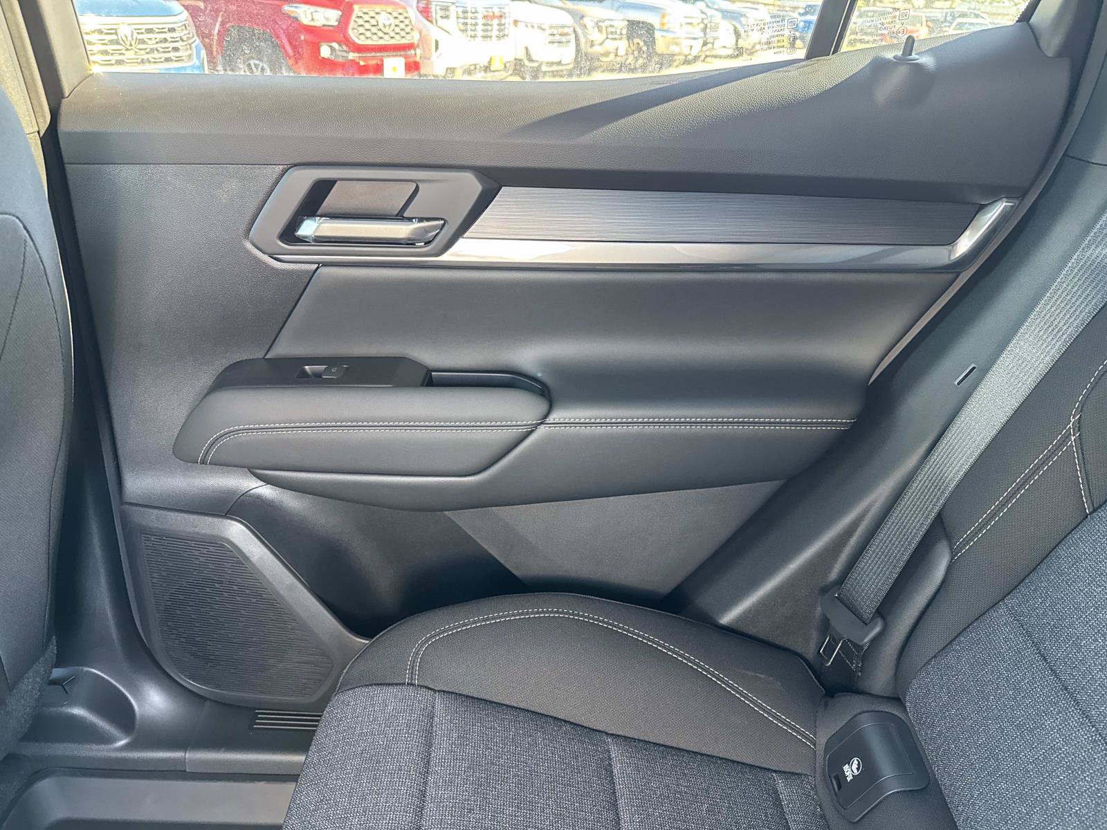 New 2027 GMC Terrain Elevation w/ LPO, Floor Liner Package FWD image 15