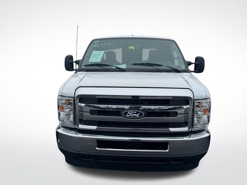 New 2026 Ford E-350 and Econoline 350 Super Duty w/ Power Equipment Group RWD image 7