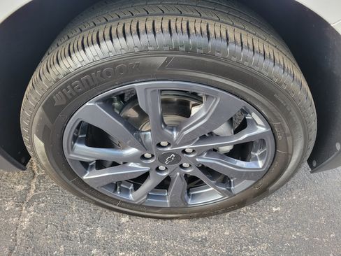 Certified 2023 Chevrolet Equinox RS w/ LPO, Cargo Package image 37