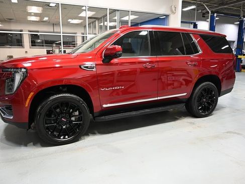 New 2026 GMC Yukon Elevation w/ LPO, Floor Liner Package image 7