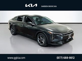 New 2026 Kia K4 FWD 360° Tour