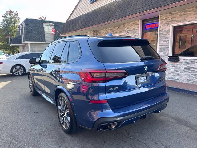 Used 2021 BMW X5 xDrive40i w/ M Sport Package AWD/4WD image 5