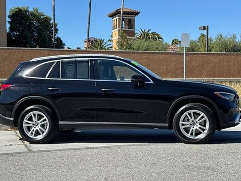 Used 2023 Mercedes-Benz GLC 300 image 3