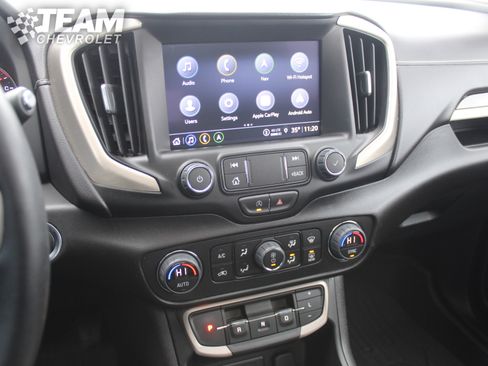 Certified 2024 GMC Terrain Denali w/ Black Diamond Edition image 17