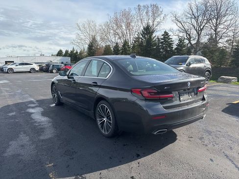 Used 2023 BMW 540i xDrive w/ Premium Package image 6