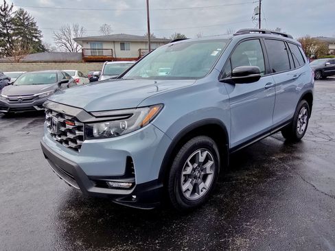 Used 2023 Honda Passport TrailSport image 5