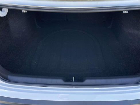 New 2025 Kia K4 LXS image 18