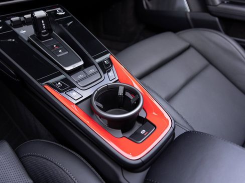 Certified 2025 Porsche 911 Targa 4 GTS image 20