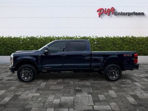 Used 2024 Ford F250 Lariat w/ Sport Appearance Package AWD/4WD image 3