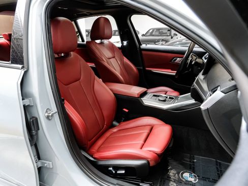 Used 2023 BMW 330i xDrive Sedan w/ M Sport Package image 37