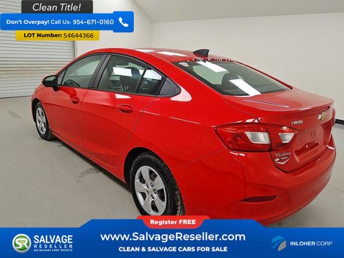 Used 2017 Chevrolet Cruze LS FWD image 3