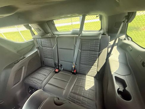 Used 2024 Cadillac Escalade V AWD/4WD image 11