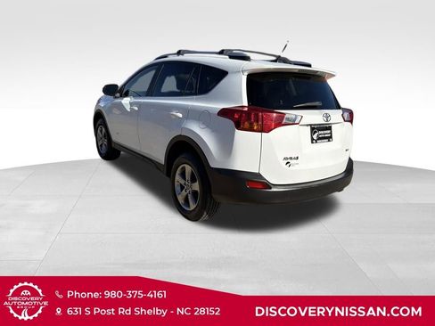 Used 2015 Toyota RAV4 XLE image 9