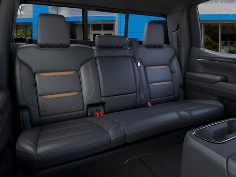 New 2026 GMC Sierra 1500 AT4 w/ AT4 Premium Package AWD/4WD image 17