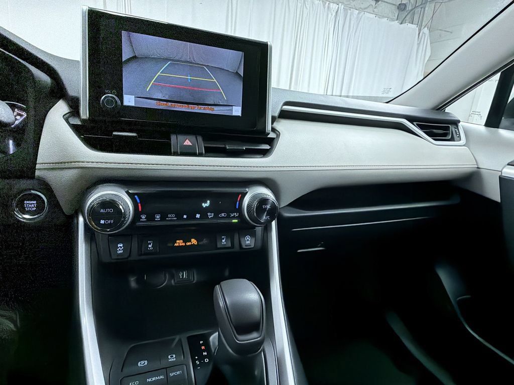 Certified 2023 Toyota RAV4 XLE w/ XLE Grade Weather Package AWD/4WD image 21