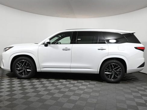 Used 2025 Lexus TX 350 AWD w/ Technology Package image 2