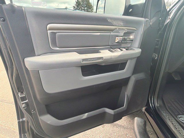 Used 2015 RAM 1500 Outdoorsman AWD/4WD image 17