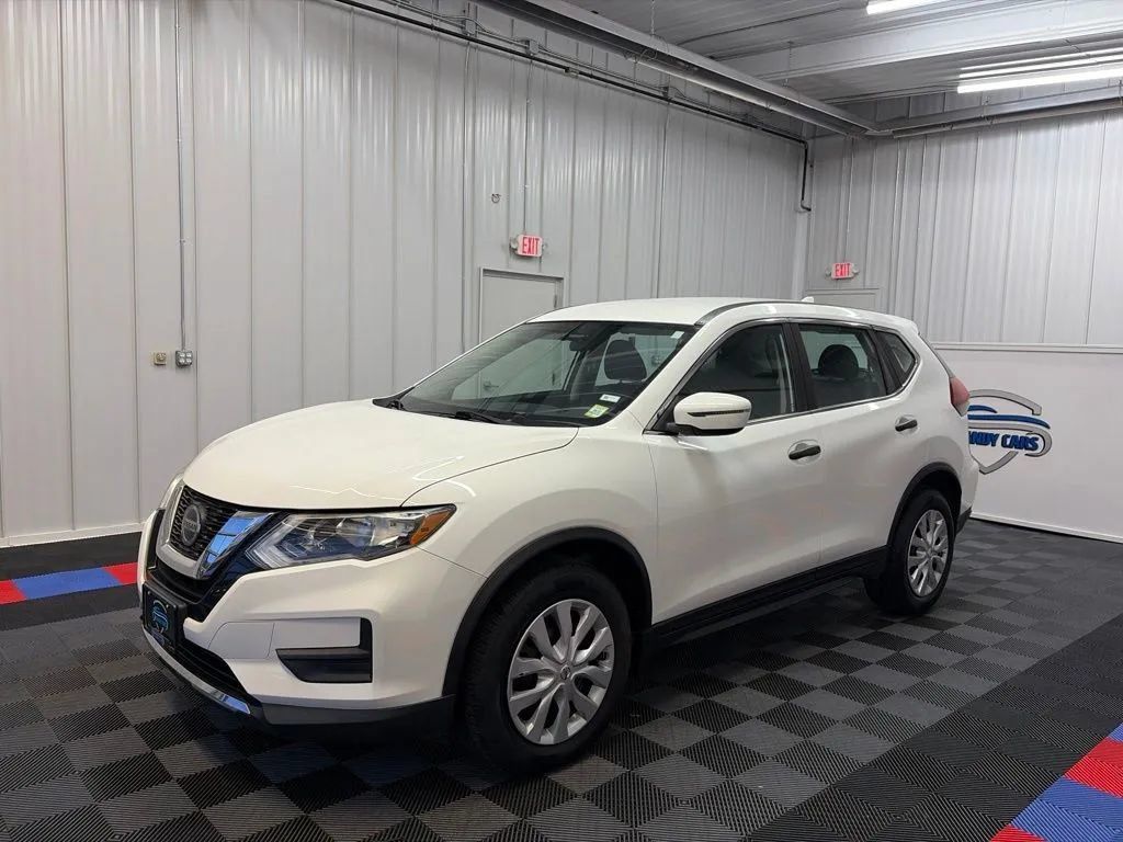 Used 2019 Nissan Rogue S FWD image 6