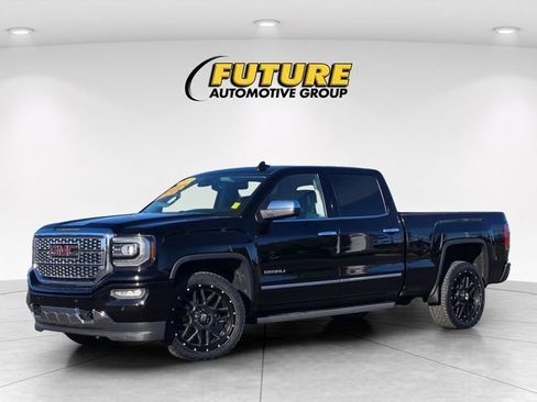 Used 2017 GMC Sierra 1500 Denali w/ Denali Ultimate Package image 10