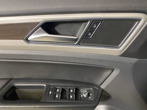 Used 2019 Volkswagen Atlas SEL image 13