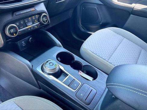 Used 2021 Ford Escape SE w/ Convenience Package AWD/4WD image 19