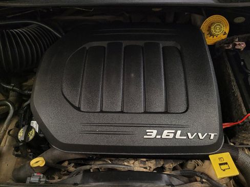 Used 2017 Dodge Grand Caravan SE w/ Power Window Group FWD image 30