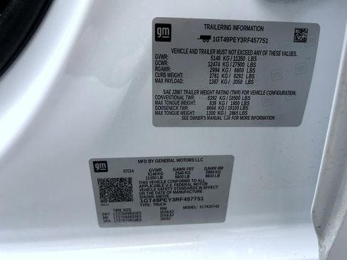 Used 2024 GMC Sierra 2500 AT4 w/ Technology Package image 25