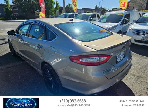 Used 2015 Ford Fusion Energi Titanium FWD image 3