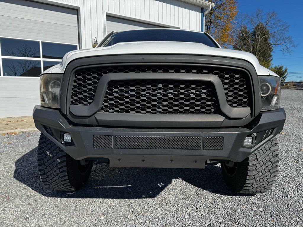 Used 2017 RAM 1500 Express w/ Express Value Package AWD/4WD image 2