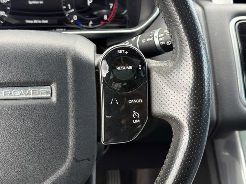 Used 2019 Land Rover Range Rover Sport HSE AWD/4WD image 24