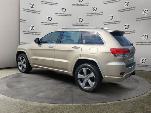 Used 2014 Jeep Grand Cherokee Overland w/ Advanced Technology Group AWD/4WD image 3