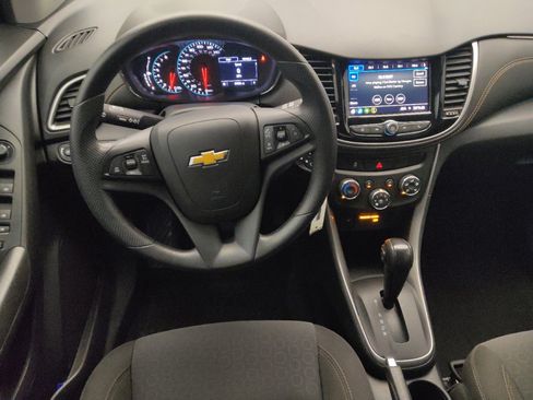 Used 2020 Chevrolet Trax LS w/ Tint and Cruise Package FWD image 22