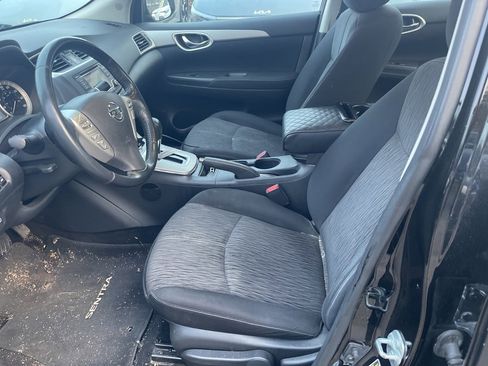 Used 2015 Nissan Sentra SV image 5