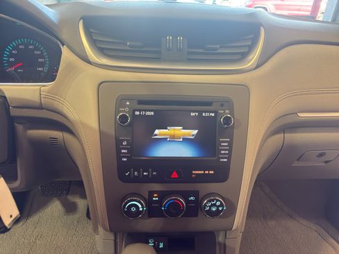 Used 2014 Chevrolet Traverse LS AWD/4WD image 19