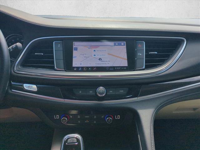 Used 2020 Buick Enclave Essence w/ Sound and Sites Package FWD image 15