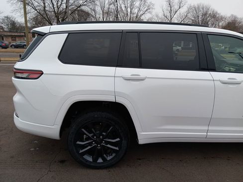 New 2026 Jeep Grand Cherokee L Limited image 7