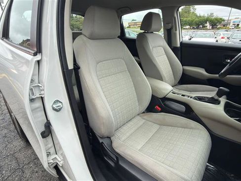 Used 2023 Honda HR-V LX image 16