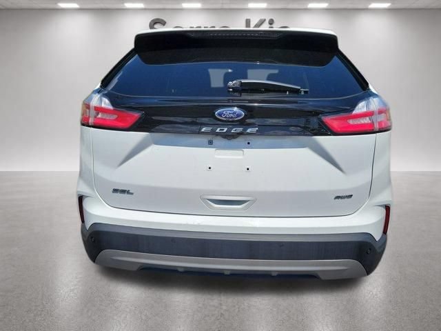 Used 2024 Ford Edge SEL AWD/4WD image 4