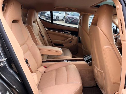 Used 2012 Porsche Panamera 4S image 22