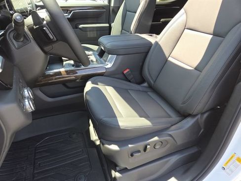 New 2026 GMC Sierra 1500 Elevation w/ Elevation Premium Package AWD/4WD image 36