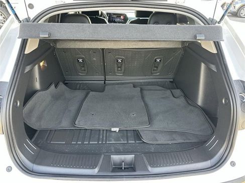 Used 2024 Chevrolet Trax LT w/ Driver Confidence Package image 23