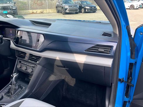 Used 2022 Volkswagen Taos SE image 13