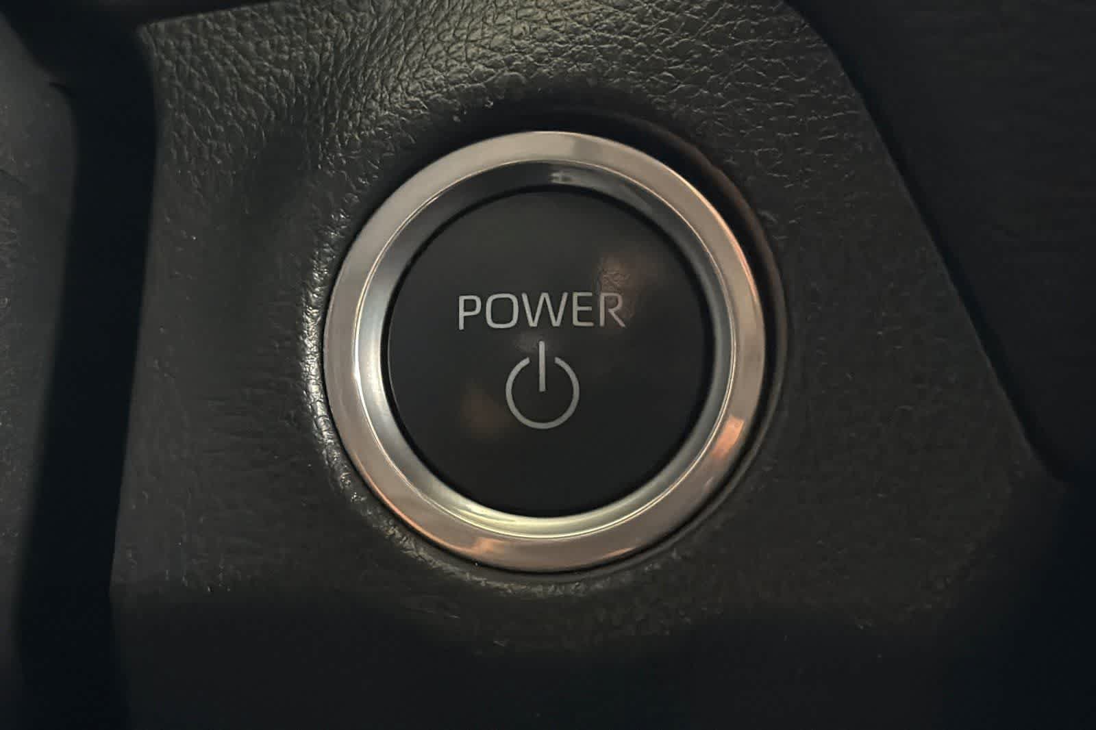 Used 2024 Toyota RAV4 SE w/ Weather & Moonroof Package AWD/4WD image 22