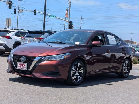 Used 2020 Nissan Sentra SV FWD image 11