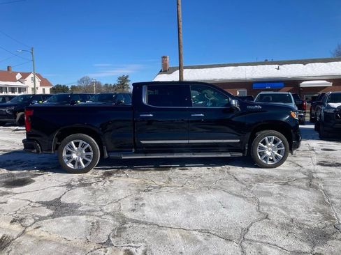 New 2025 Chevrolet Silverado 1500 High Country w/ High Country Premium Package AWD/4WD image 25