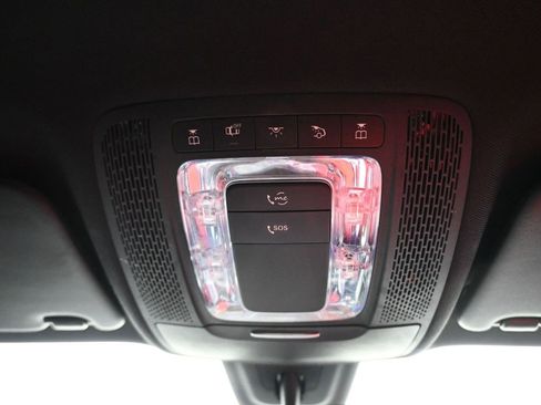 Used 2021 Mercedes-Benz GLA 250 image 28